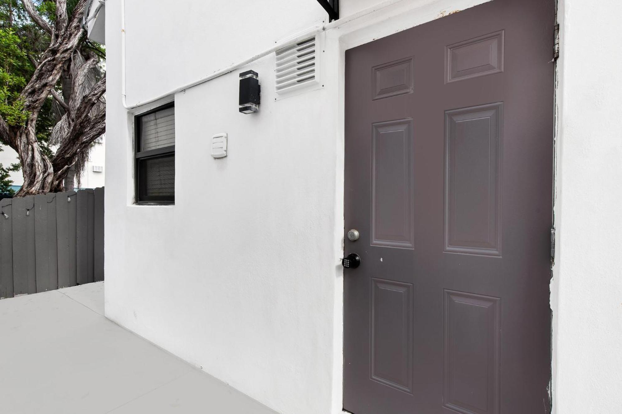 Modern Deluxe Loft Hollywood Beach Unit # 8 Luaran gambar
